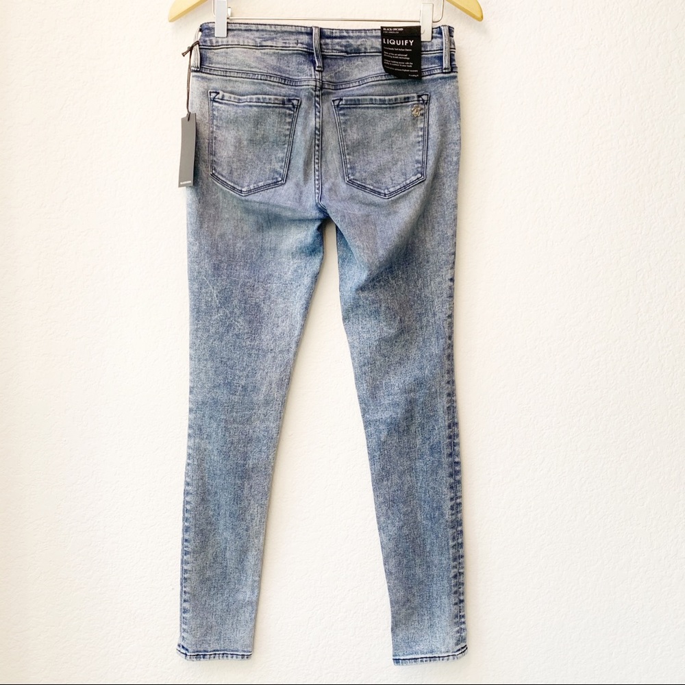 Black Orchid Jude Mid Rise Skinny Jeans Acid Wash - Picture 2 of 7